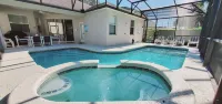 Isabellas Luxury 6BR Home Pool/Jacuzzi/Spa/GameRoom/BBQ Grill/ Mins from Disney
