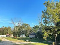 Birdsong cabin