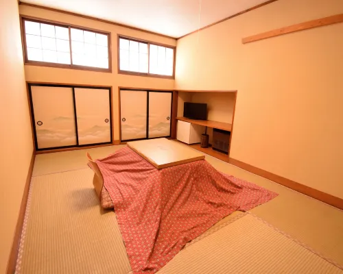 Kusatsu Onsen Kikusuiso 草津のホテル