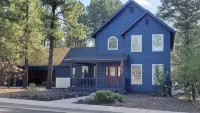 Flagstaff w/ Gorgeous Forest View, Hot Tub, A/C, Game Room & Close to Downtown!