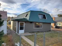 Cozy 3 bedroom cabin 30 minutes from Steamboat Springs, Stagecoach Reservoir.