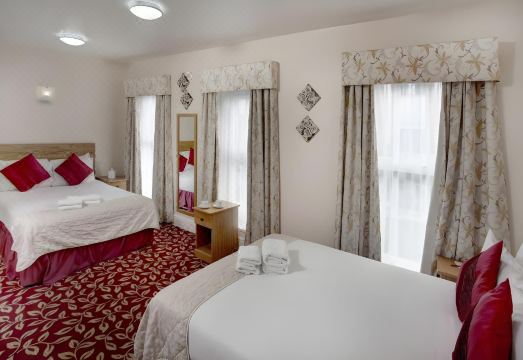 7. 베스트 웨스턴 ..