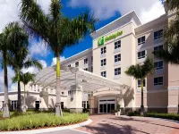 Crowne Plaza FT. MYERS GULF COAST by IHG Hotels near Southwest Florida International Airport