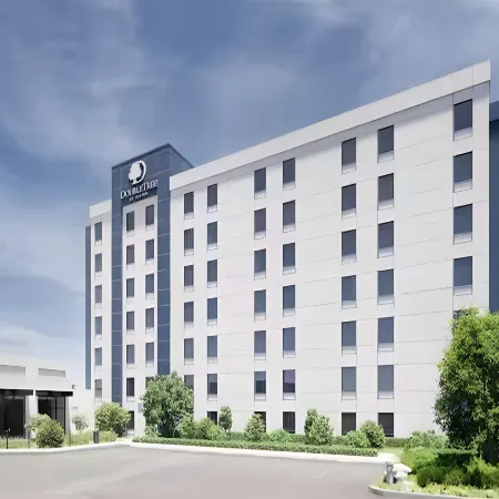 DoubleTree by Hilton Sioux City