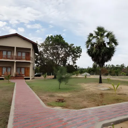 Hotel Naaval