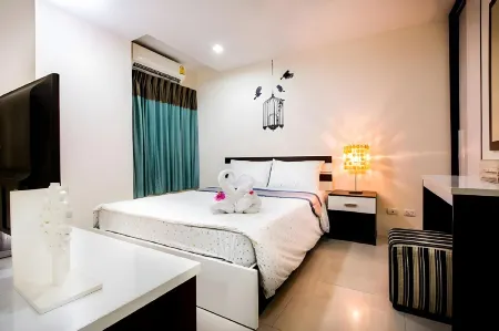 CS Residence Отели рядом с достопримечательностью «Ramkhamhaeng University Bang Na Campus»