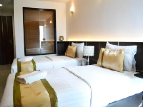 The Convenience Hotel Hotel berhampiran Wat Ta Klong Si Peung