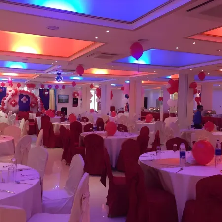 Royal Gardens Hotel