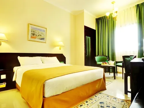 Hotel Al Madinah Holiday