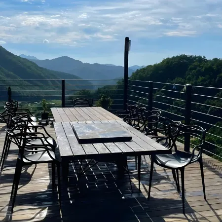 Jecheon Neulsolgil Pension Отели рядом с достопримечательностью «Храм Чонбанса»