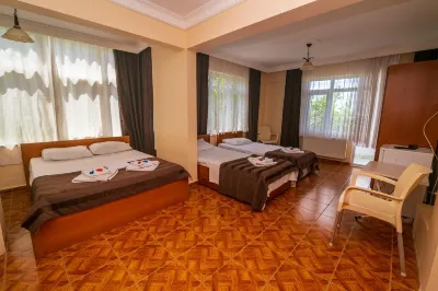 Pinar Otel Отели в г. Akkonak Koyu