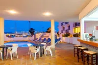 Hotel Galera - ที่มีสระว่ายน้ำ
