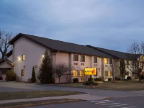 ซุปเปอร์ 8 บายวินด์แฮม อิธากา โรงแรมในอิธากา