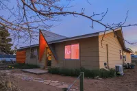 Discoasis Joshua Tree - 2.5 Acres w/ Bar & Hot Tub