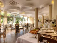 Hotel Jastarnia - Airport Shuttle
