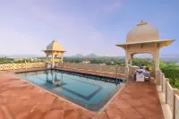 Traavista Aravali Mahal - Luxury Lake View Heritage Resort