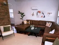 City Luxury @ Smart Pricing + Parking + Family-Friendly