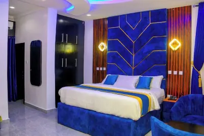 DEKINGS LUXURY AND SUITES Hotels in Авка