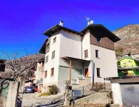 Quiet Two-room Apartment With Parking Space - Casa Montan Hotels in Etroubles