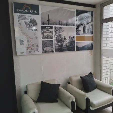 Camino Real Hotel Отели рядом с достопримечательностью «Концертный зал Quality Espacio»