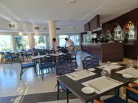 Holiday Beach Resort - Frühstück