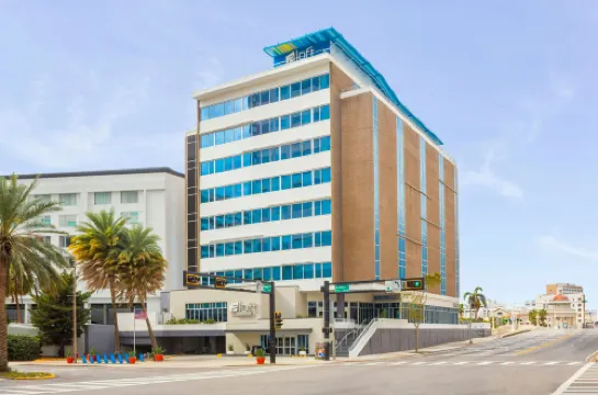 Aloft Tampa Downtown