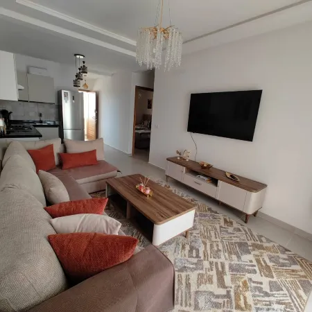 2 Bedroom, Peaceful Secluded warm apartment haven
