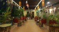 Au Lac Hotel
