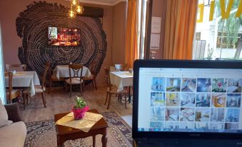 David Hotel
