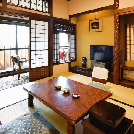 Hamachiyokan