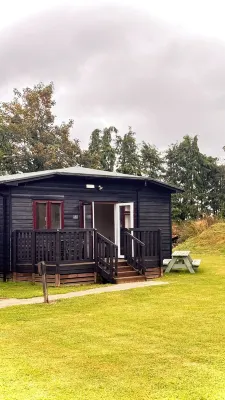 The Farmhouse at Fincham - Villas