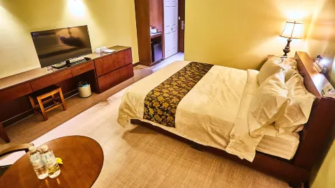 Serenti Hotel Saipan in Saipan