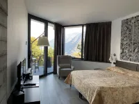 B&B Vista Lago Hotel a Uggiate con Ronago