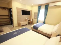 The Caye Hotel San Pedro Hotels near John Greif II Airport
