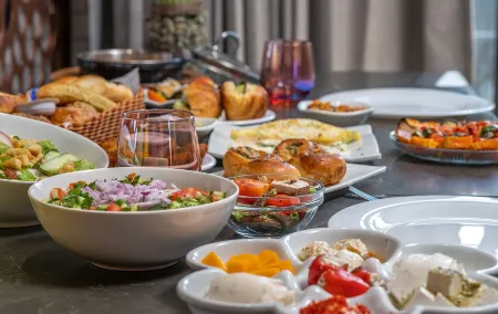 Naomi Boutique Suites Отели в г. Пкиин