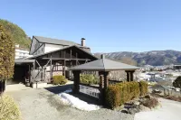 Kawaguchiko Country Cottage Ban Hotel di Fujikawaguchiko