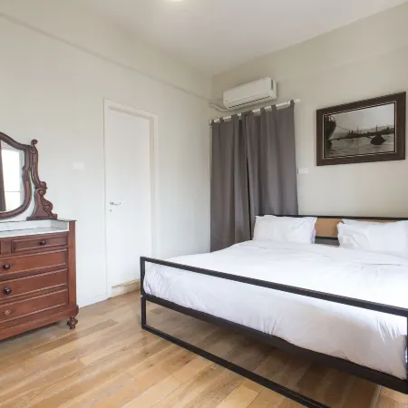The Grand Meshmosh Hotel