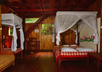 Les Acacias Bungalows Hôtels à : 
