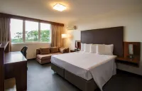 Hotel Deville Business Maringá Hotels in Paicandu