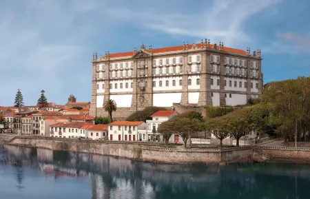 The Lince Santa Clara Отели в г. Арворе