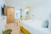 생트로페 페니에르 레지던스 Gendarmerie Nationale 주변 호텔