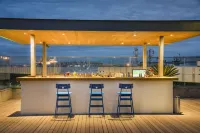 Prodigy Santos Dumont by Wish - bar