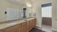 3BR/2.5BA、スリープス 8、プライベート ビーチ アクセス！