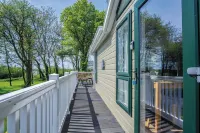 Manor 5 Lodge - 2 Bedroom Lodge - Pendine