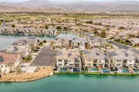 Sunburst by AvantStay Lakefront Mountain Views