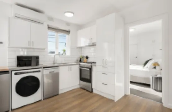 Windsor Apartments by Urban Rest