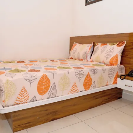 Radhe Krishna Hotel and Restaurant