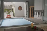 Be-Still Accommodation - Pools