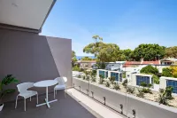 Bondi Beach Studio King Suite + Balcony