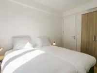 Modern Forest Chalet Hotels in Enter